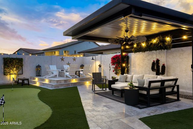 21448 W HILLCREST Boulevard, Buckeye, AZ 85396