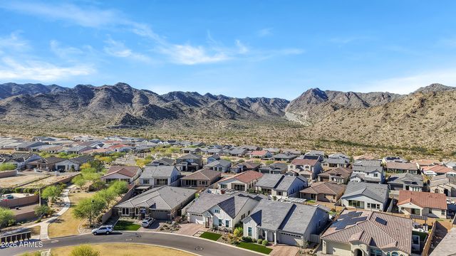 21448 W HILLCREST Boulevard, Buckeye, AZ 85396
