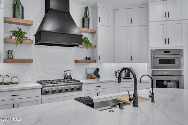 21448 W HILLCREST Boulevard, Buckeye, AZ 85396