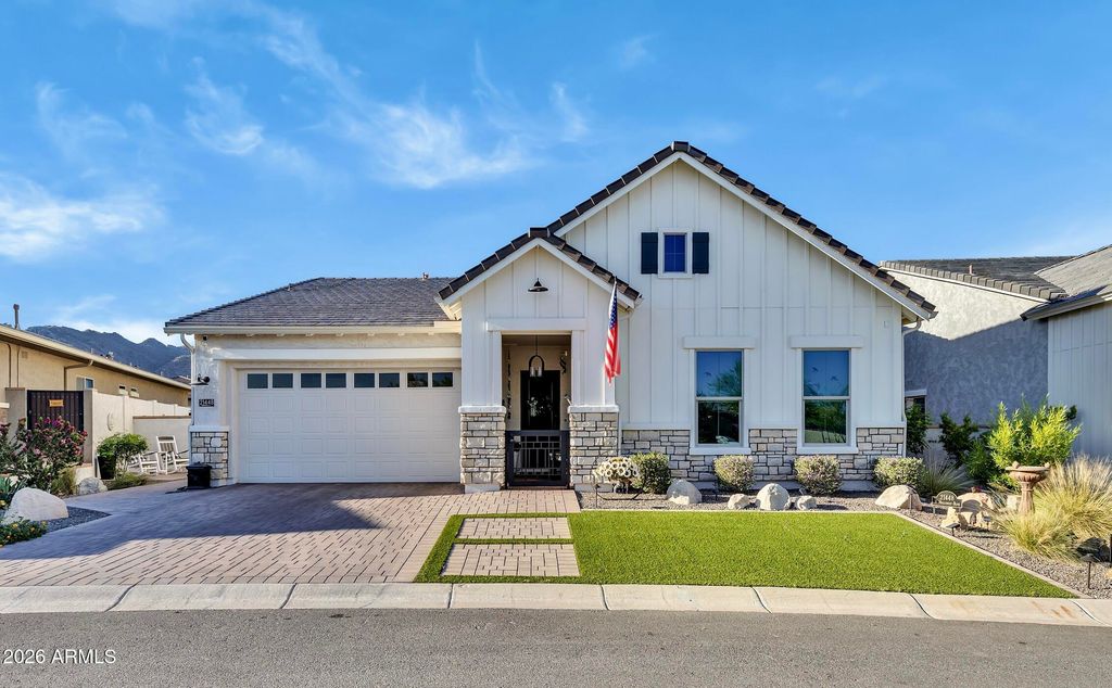 21448 W HILLCREST Boulevard, Buckeye, AZ 85396