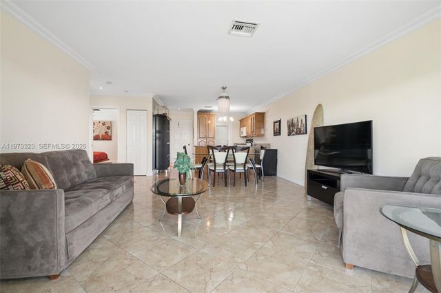 1000 Hillcrest Ct 303, Hollywood, FL 33021