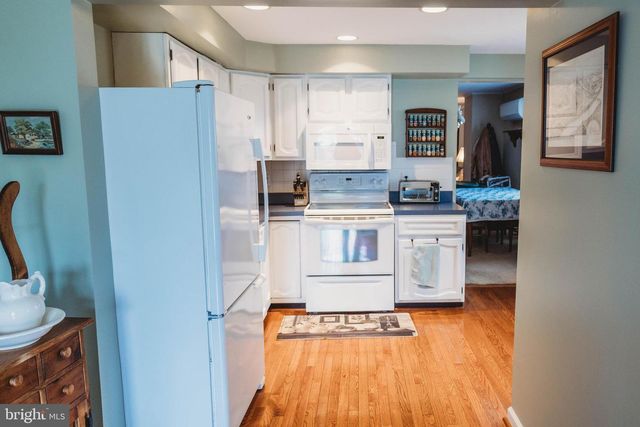 151 WALNUT ST, Spring City, PA 19475
