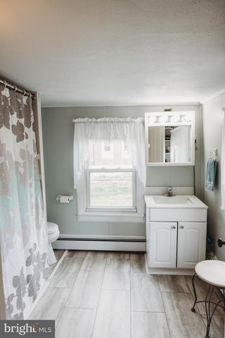 151 WALNUT ST, Spring City, PA 19475