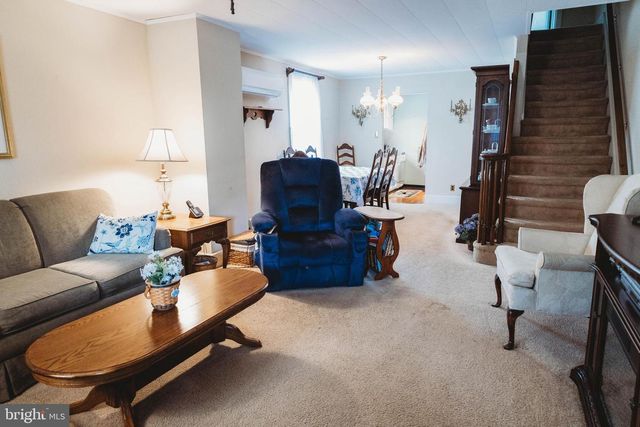 151 WALNUT ST, Spring City, PA 19475