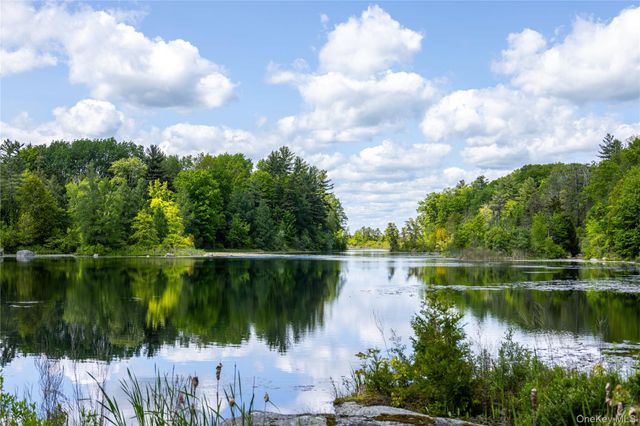 104 North Garden Drive, Pawling, NY 12564