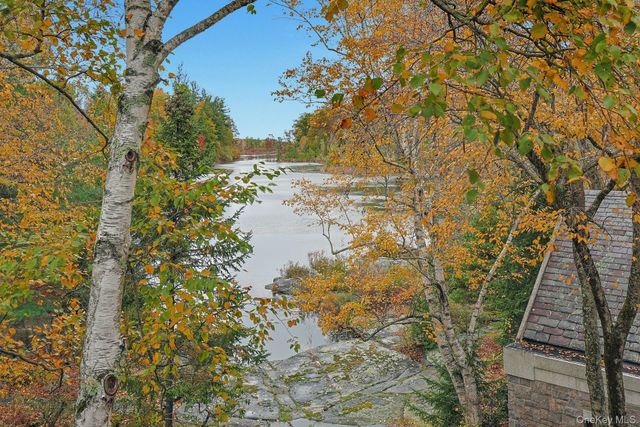 104 North Garden Drive, Pawling, NY 12564