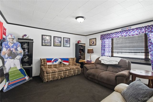 60 Fay Street, Orchard Park, NY 14127