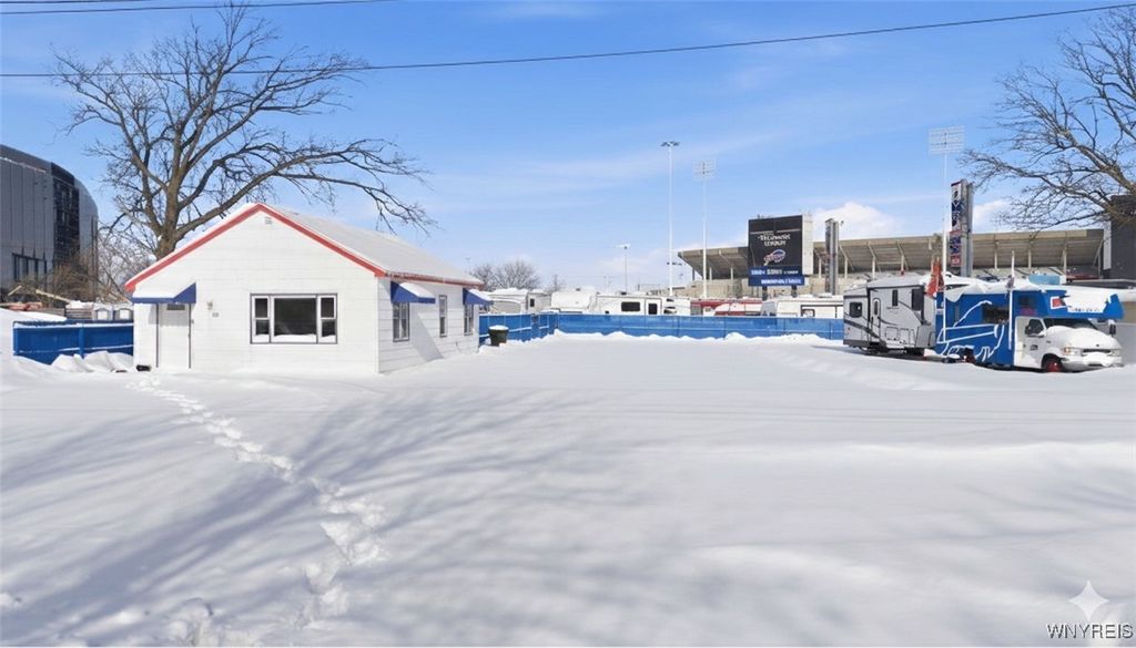 60 Fay Street, Orchard Park, NY 14127