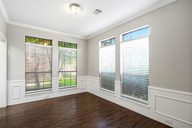 2115 Fawn Ridge Trail, Carrollton, TX 75010