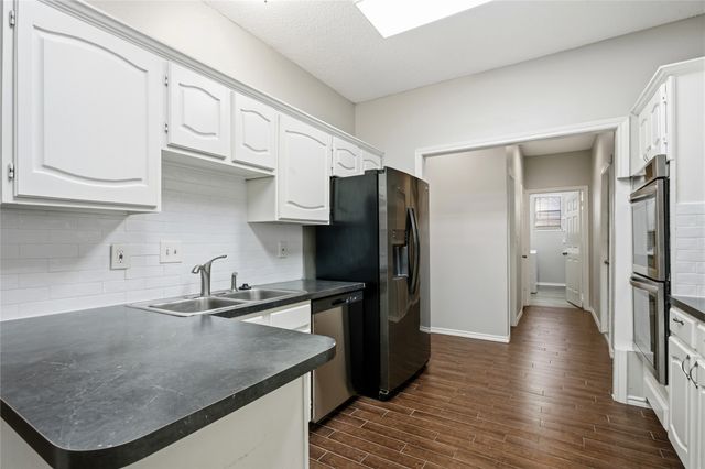 2115 Fawn Ridge Trail, Carrollton, TX 75010