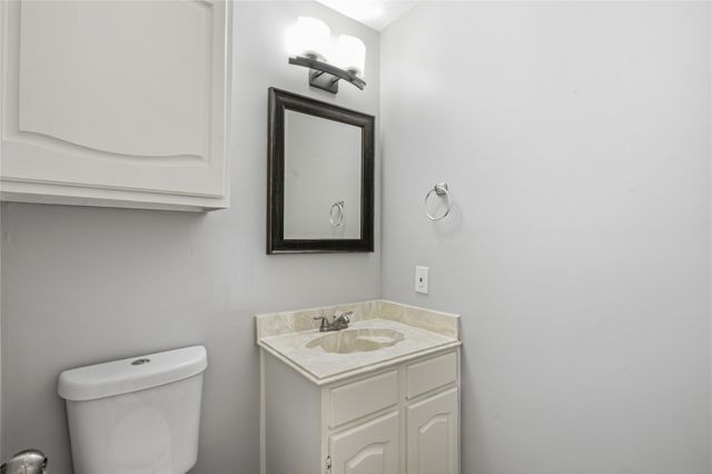 2115 Fawn Ridge Trail, Carrollton, TX 75010
