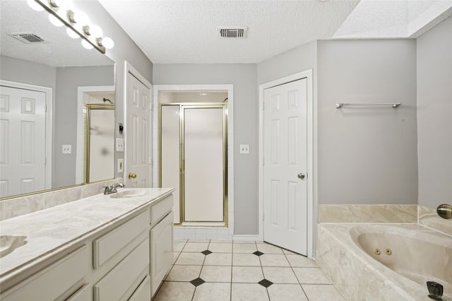 2115 Fawn Ridge Trail, Carrollton, TX 75010