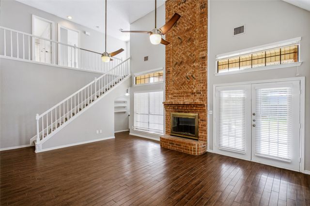 2115 Fawn Ridge Trail, Carrollton, TX 75010