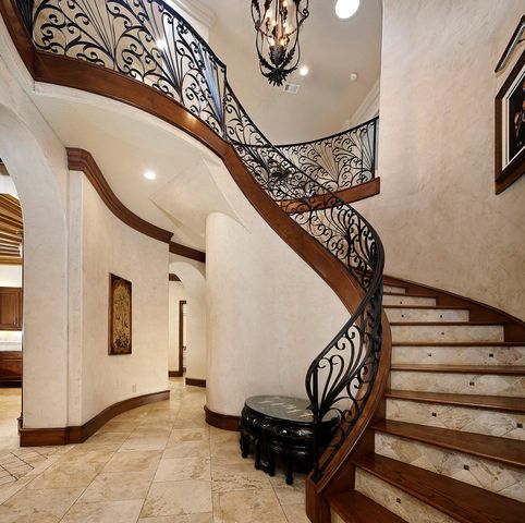 134 S Tranquil Path, The Woodlands, TX 77380