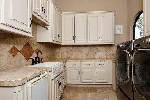 134 S Tranquil Path, The Woodlands, TX 77380