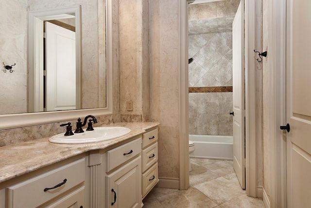 134 S Tranquil Path, The Woodlands, TX 77380