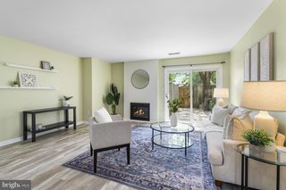 1665 HART CT #129, Crofton, MD 21114
