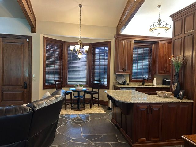 12 Live Oak Lane, Russellville, AR 72802