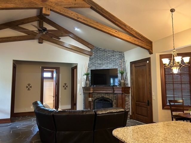 12 Live Oak Lane, Russellville, AR 72802