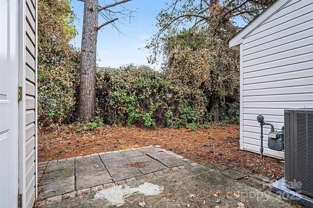 1825 Birch Heights Court, Charlotte, NC 28213