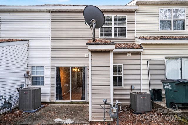 1825 Birch Heights Court, Charlotte, NC 28213