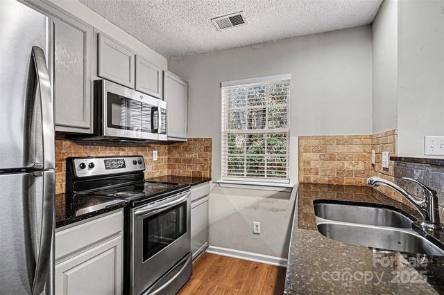 1825 Birch Heights Court, Charlotte, NC 28213