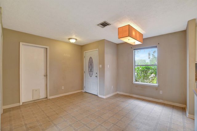 16400 Many Trees Lane, Conroe, TX 77302