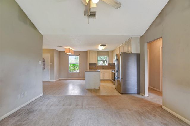 16400 Many Trees Lane, Conroe, TX 77302