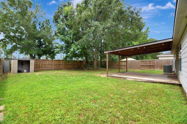 16400 Many Trees Lane, Conroe, TX 77302