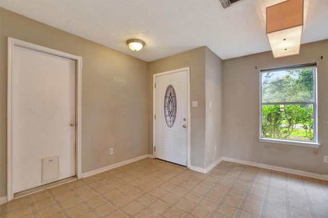 16400 Many Trees Lane, Conroe, TX 77302