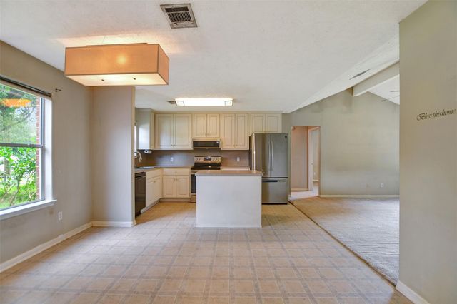 16400 Many Trees Lane, Conroe, TX 77302