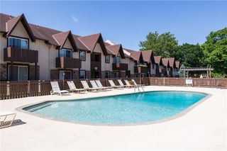 6206 Robinson Street 1, Overland Park, KS 66202