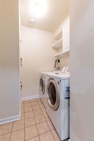 3-15 Endeavor Place A, College Point, NY 11356