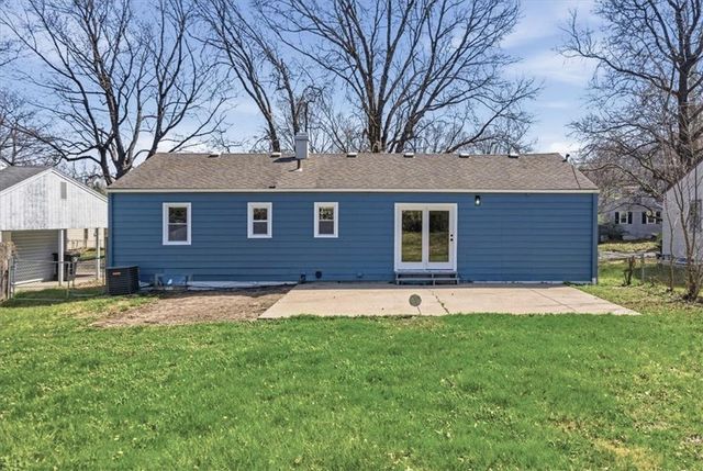 2510 S Crescent Avenue, Independence, MO 64052