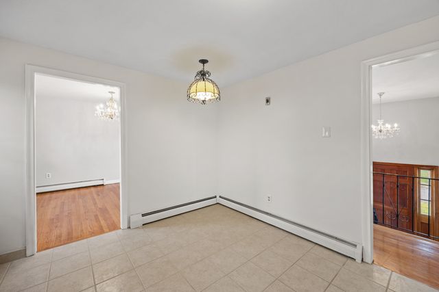 19 Albert Avenue, Wethersfield, CT 06109