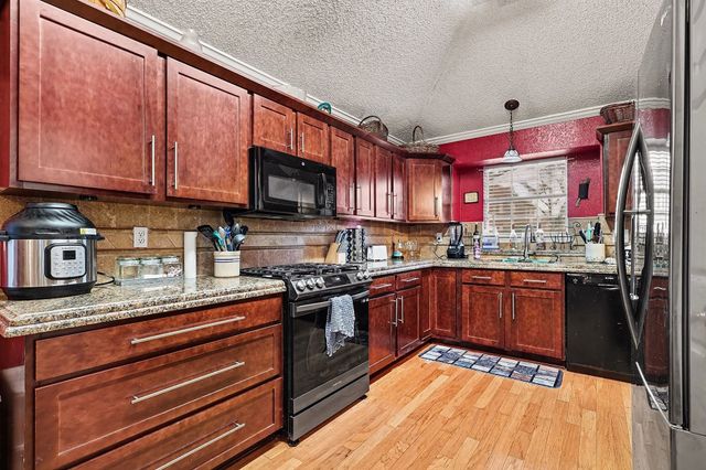 710 E Grubb Drive, Mesquite, TX 75149