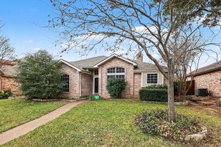 710 E Grubb Drive, Mesquite, TX 75149