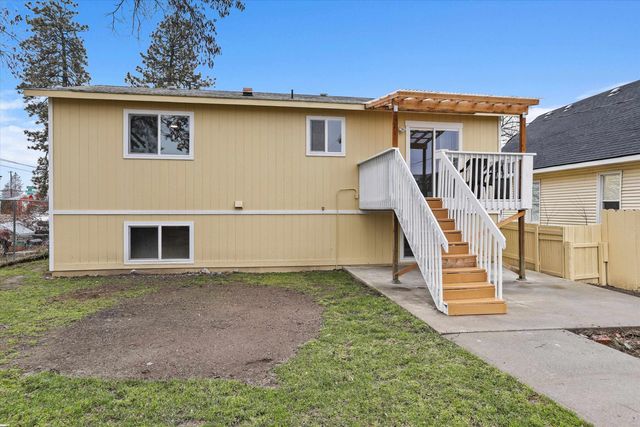 310 E Crown Ave, Spokane, WA 99205