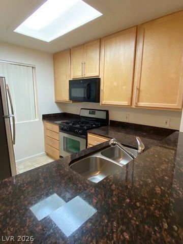 210 East Flamingo Road 131, Las Vegas, NV 89169