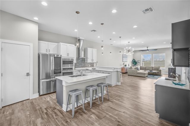 14410 E Cabana St C, Corpus Christi, TX 78418