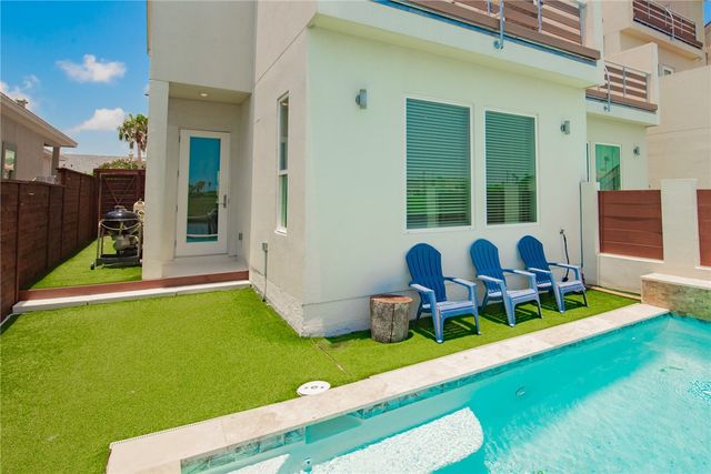 14410 E Cabana St C, Corpus Christi, TX 78418