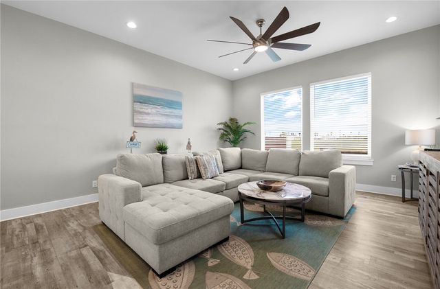 14410 E Cabana St C, Corpus Christi, TX 78418