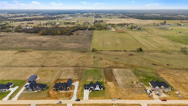 1230 Dixie Estates Way, Whitesboro, TX 76273