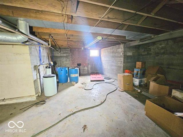 1324 Thornburg Street, New Castle, IN 47362