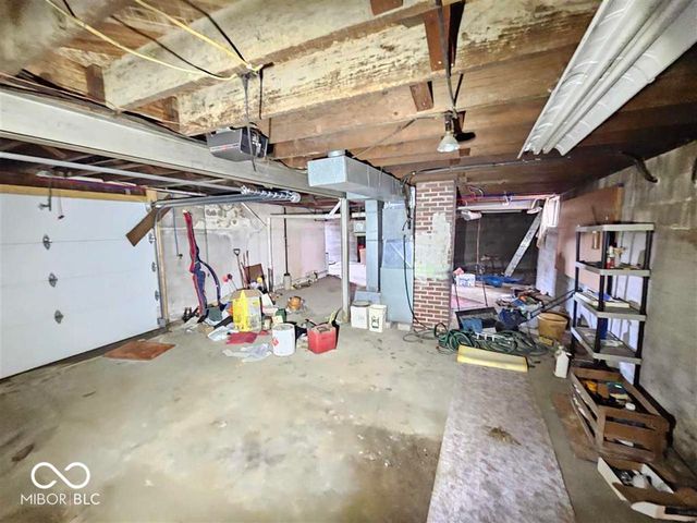 1324 Thornburg Street, New Castle, IN 47362