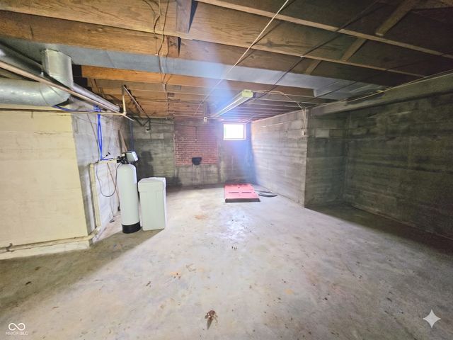 1324 Thornburg Street, New Castle, IN 47362