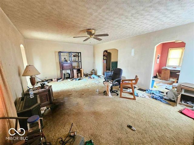 1324 Thornburg Street, New Castle, IN 47362