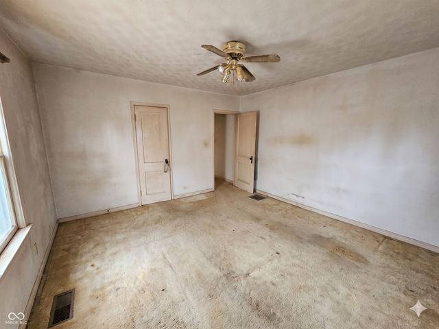 1324 Thornburg Street, New Castle, IN 47362