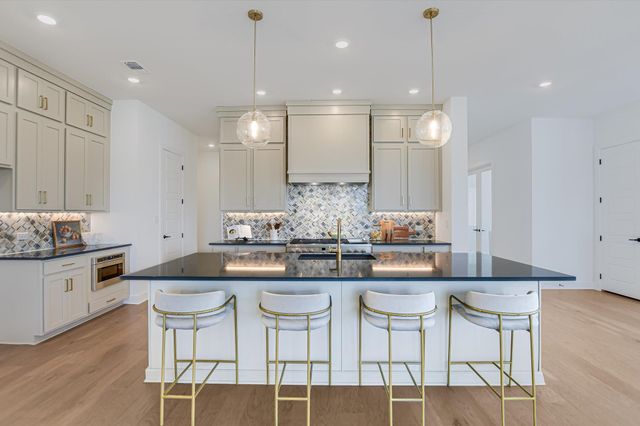 2016 Morning Mist DR, Georgetown, TX 78628