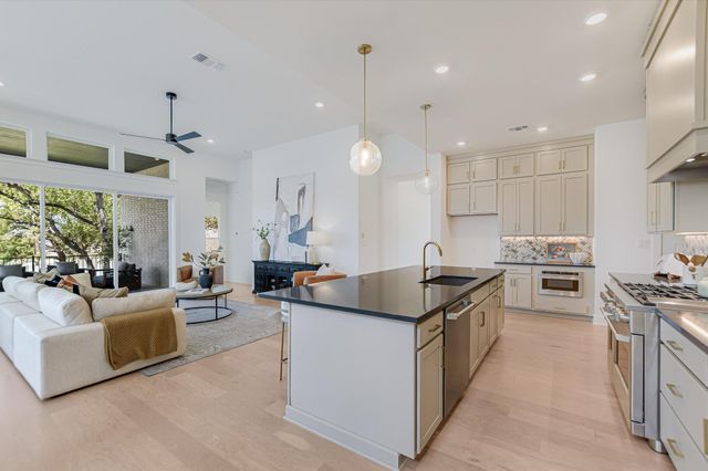 2016 Morning Mist DR, Georgetown, TX 78628